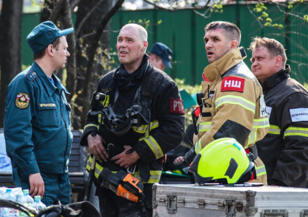 Коммерческие предприятия и колледж пострадали при атаке ВСУ на Таганрог