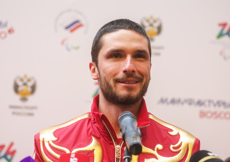 Ски-альпинист Филиппов после «серебра» на ОИ стал лучшим в России