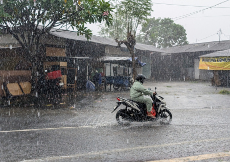 Сильнейший град повредил десятки тысяч автомобилей в Сан-Паулу