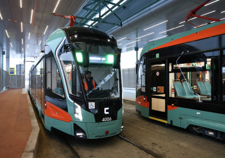 Шесть человек пострадали при столкновении трамваев в российском городе