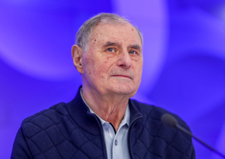 Бышовец объяснил выбор соперников сборной России в условиях изоляции