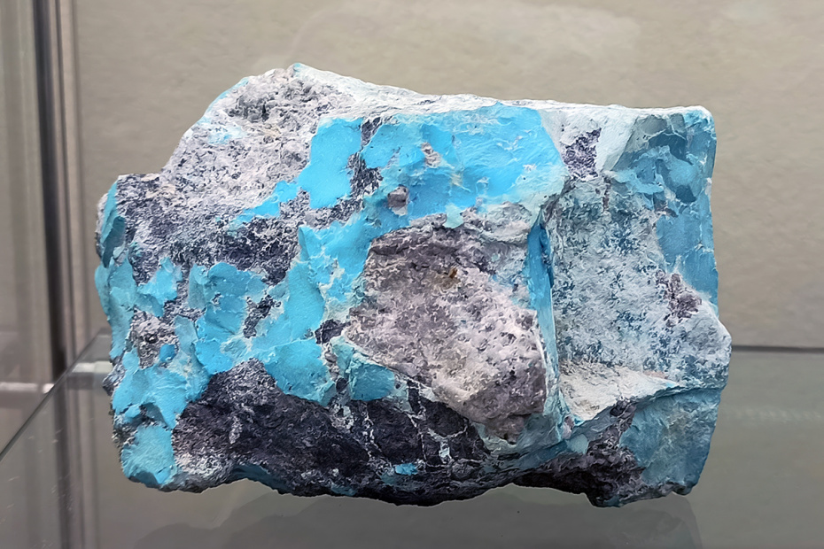 Что такое бирюза: состав, цвет, месторождения