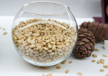 Спикера региональной Думы обвинили в афере с кедровыми орехами