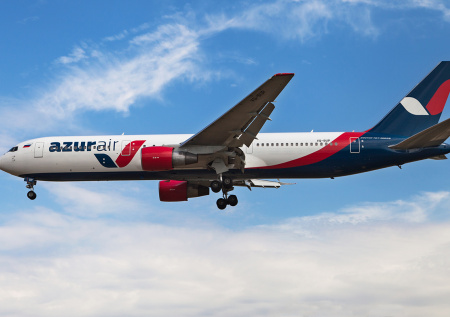 Трещина в стекле кабины пилотов сорвала рейс Москва — Пхукет