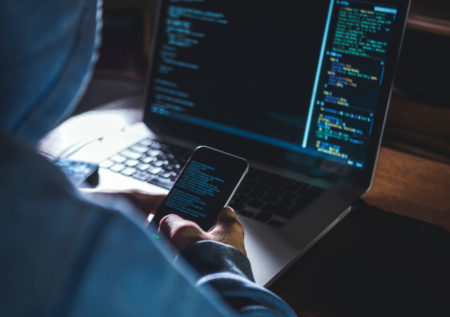 «Еще более ужасные утечки»: Дуров предрек Франции незавидную судьбу