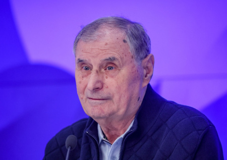 «Есть проблемы»: заслуженный тренер СССР нашел у Сафонова слабое место