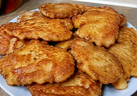 Вкусные куриные шницели в майонезном кляре — так отбивные вы еще не готовили. Они тают во рту