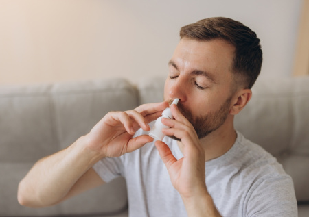 Врач объяснила, может ли аллергия развиться в офисе