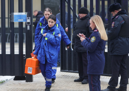 В Калининграде восьмиклассница выпала из окна во время урока