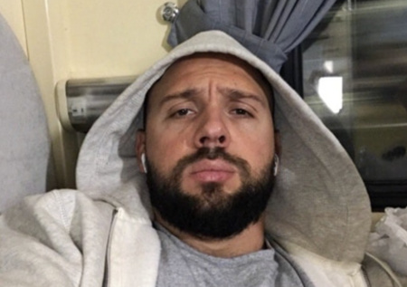 Известный блогер вспомнил, что его поразило после переезда в Россию в 90-е