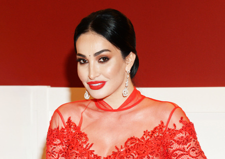 «Я не хочу брить подмышки!» Алина Ян — о скандале на ММКФ, обидах и отмене