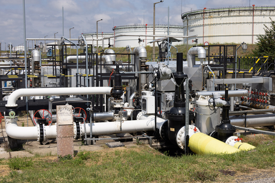 Трубопровод «Дружба» на Дунайском НПЗ в Венгрии