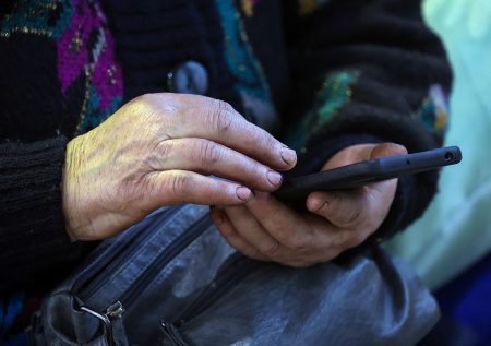 Подмосковные «экстрасенсы» обманули пенсионерку на 8 млн рублей