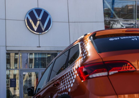 Ушедший из России концерн решил резко сократить производство машин