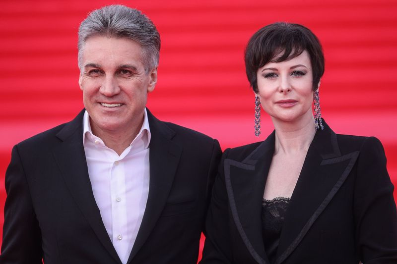 Продюсер, режиссер и телеведущий Алексей Пиманов и актриса, продюсер Ольга Погодина