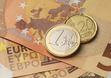 Евросоюз окончательно разблокировал многомиллиардную помощь для Украины