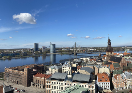 «Придем и захватим»: элитолог объяснил агрессию Прибалтики в адрес России