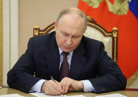 Путин раскрыл ключевую задачу России в Арктике