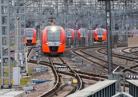 В ГД захотели ввести скидку 50% студентам на билеты перед отбытием поезда