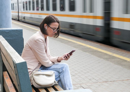 «Не грузится вообще»: РЖД столкнулись с массовым сбоем