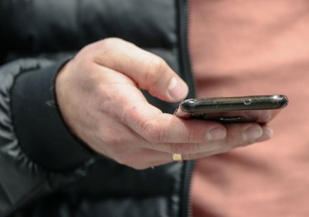 Россиянин оставил в мессенджере спорный комментарий и угодил за решетку