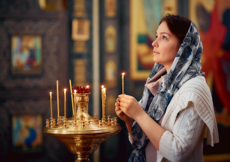 Что такое Святой Дух в православии: символика, дары и можно ли ему молиться