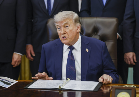 Трамп пригрозил Британии новыми тарифами