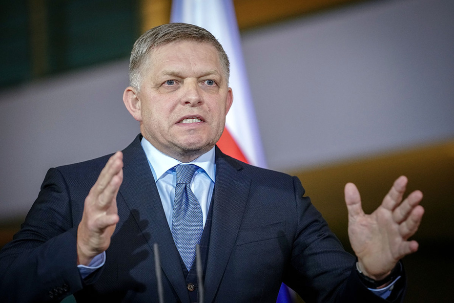 Роберт Фицо