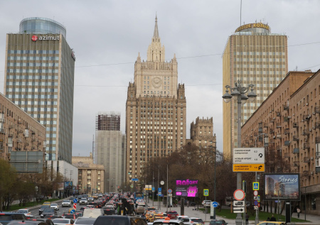 «Не можем оставить без внимания автогол»: МИД России высмеял посла Франции