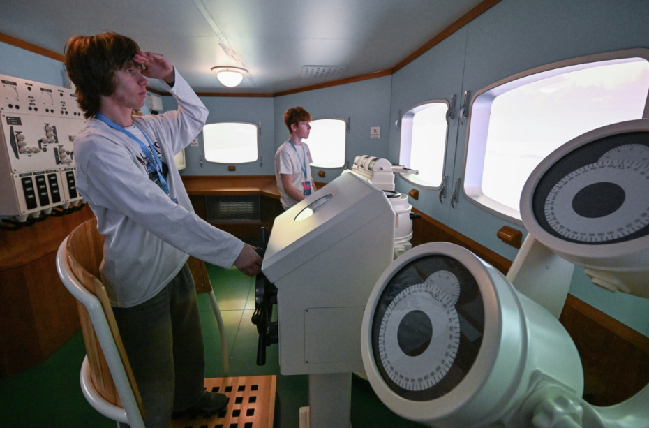 Имитация рубки атомного ледокола в экспозиции «Чернобыль. Подвиг народа» в музее «Атом» на ВДНХ в Москве. Экспозиция открылась 24 апреля, открытие приурочено к 40-летию аварии на Чернобыльской атомной электростанции 26 апреля 1986 года