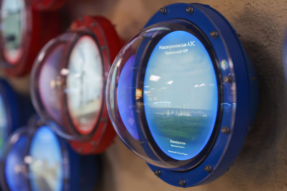 Карта атомных электростанций, построенных советскими атомщиками, в экспозиции «Чернобыль. Подвиг народа» в музее «Атом» на ВДНХ в Москве. Экспозиция открылась 24 апреля, открытие приурочено к 40-летию аварии на Чернобыльской атомной электростанции 26 апреля 1986 года