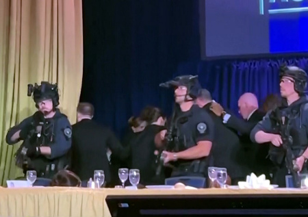 Директор ФБР лично взялся за дело о стрельбе на мероприятии с Трампом