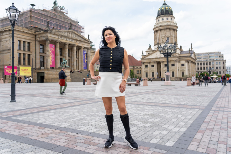 Анна Нетребко