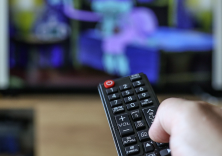 «Голос» детства нескольких поколений зрителей умер на 97-м году жизни