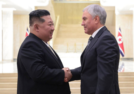 Володин передал Ким Чен Ыну приветствие от Путина