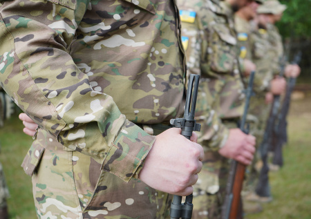 Украинских полицейских решили отправить на полигоны после теракта в Киеве