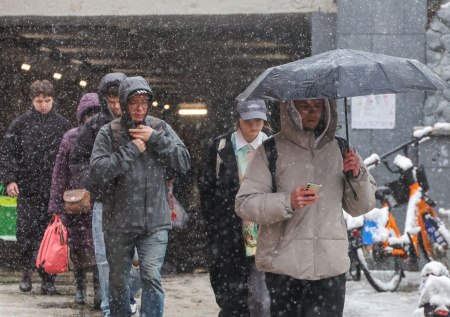 Москвичей предупредили об интенсивных осадках до конца дня