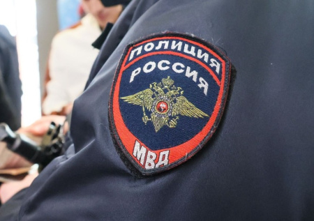 В Воронеже мужчина избил девушку после отказа в знакомстве