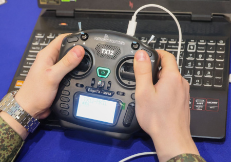 Россиянам разъяснили условия контракта для войск беспилотных систем