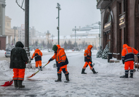 Собянин заявил об усиленной работе коммунальщиков в условиях снегопада