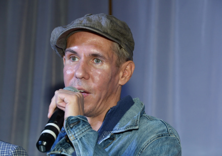 Нищета, рухнувшая карьера, тоска по России: как живет Алексей Панин