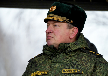 Генерал Лапин возвращается: зачем Герой России идет в Госдуму