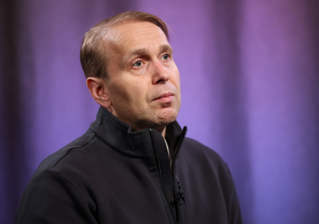 «Включите телевизор»: Казанский ответил критикам КВН