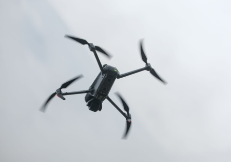 Беспилотник рухнул на крышу дома в Молдавии