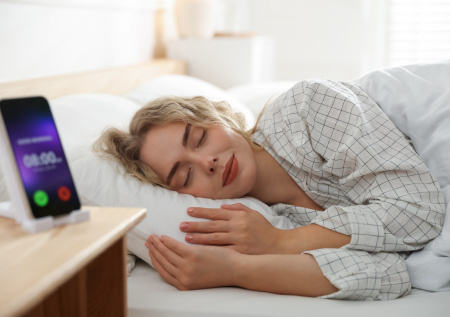 Как быстро уснуть: советы для тех, кому не помогает счет овец