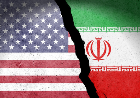 В США рассказали, почему конфликт в Иране превращается в холодную войну