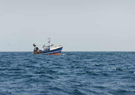 Рыбак в Мурманской области мог стать первой жертвой апрельского шторма