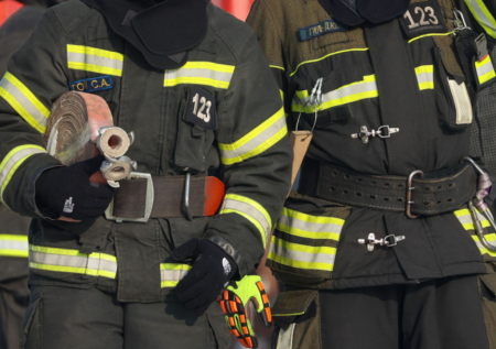 Загрязненный грунт и водомазутную смесь вывезли с места разлива в Туапсе