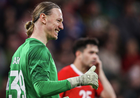 «Против него играли мастера»: Масалитин о пропущенных голах Сафонова в ЛЧ