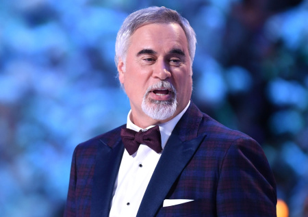 Названы гонорары Меладзе и Галкина за выступление на свадьбе украинцев